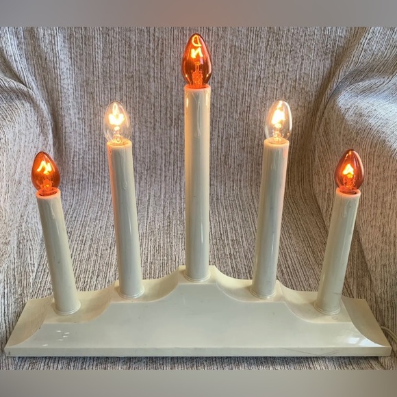 Vintage Paramount Christmas 5 Light Candelabra #68~Working!~Dripping Wax Style - Picture 1 of 12
